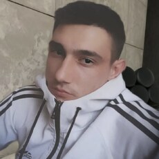 Фотография мужчины Артур, 27 лет из г. Симферополь