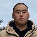 Ринчен, 21 год