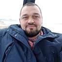 Макс, 42 года