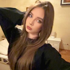 Милана, 19 из г. Москва.