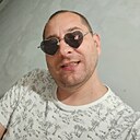 Артём, 33 года