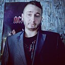 Илья, 32 года