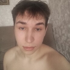 Фотография мужчины Илья, 18 лет из г. Иркутск
