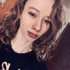 Фотография девушки Карина, 21 год из г. Мценск