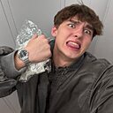 Артём, 18 лет