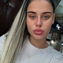 Полина, 22 года