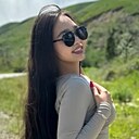 Мако, 22 года