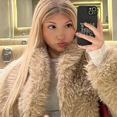 Фотография девушки Полина, 18 лет из г. Казань