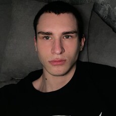Фотография мужчины Ярик, 18 лет из г. Краснодар