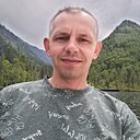 Максим, 33 года