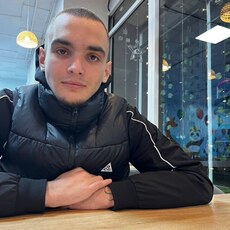 Фотография мужчины Дмитрий, 19 лет из г. Кемерово