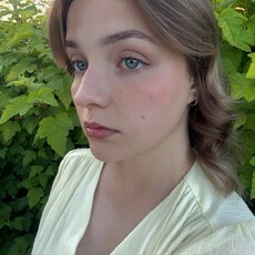 Фотография девушки Полина, 18 лет из г. Санкт-Петербург