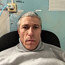 Роман, 43 года