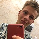 Виктор, 22 года