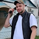 Макс, 33 года