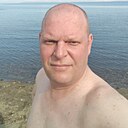 Роман, 44 года