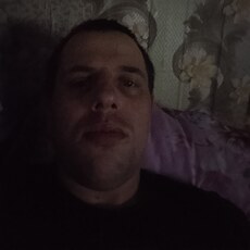 Фотография мужчины Максим, 26 лет из г. Нижнеудинск