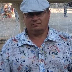 Анатолий, 64 из г. Новошахтинск.