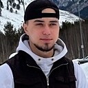 Kevin Kostner, 21 год