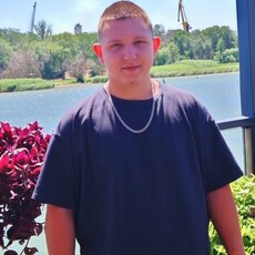 Фотография мужчины Руслан, 19 лет из г. Ростов-на-Дону