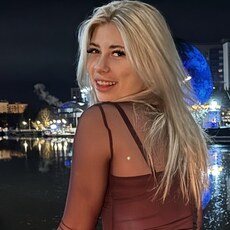 Фотография девушки Виктория, 21 год из г. Москва