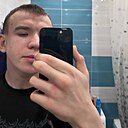 Вячеслав, 18 лет