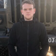 Фотография мужчины Maksik, 18 лет из г. Майкоп