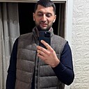 Раджаб, 33 года