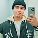 Акбар, 21 год