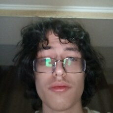 Фотография мужчины Илья, 20 лет из г. Нижнекамск