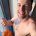 Паша, 33 года