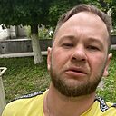 Павел, 33 года