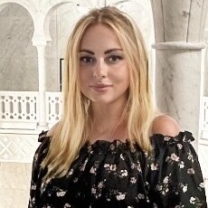 Фотография девушки Yuliia, 34 года из г. Прага