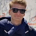 Андрей, 18 лет