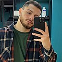 Эдмонд, 28 лет