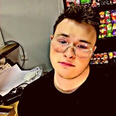 Фотография мужчины Максим, 21 год из г. Москва