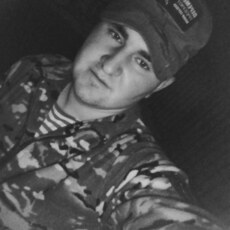 Фотография мужчины Максим, 21 год из г. Узловая