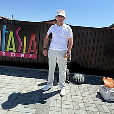 Фотография мужчины Oleg, 43 года из г. Хабаровск