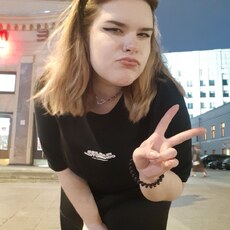 Фотография девушки Лиза, 25 лет из г. Екатеринбург