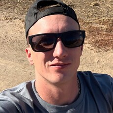 Фотография мужчины Виталик, 26 лет из г. Крымск