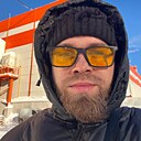 Максим, 25 лет