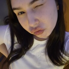 Фотография девушки Юлианна, 19 лет из г. Санкт-Петербург