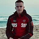 Максим, 22 года