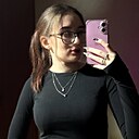 Карина, 20 лет