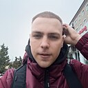 Антон, 24 года