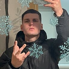 Фотография мужчины Виталий, 20 лет из г. Минск