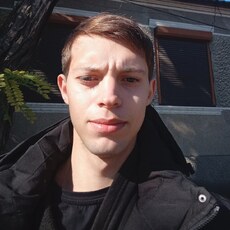 Фотография мужчины Олег, 21 год из г. Великодолинское