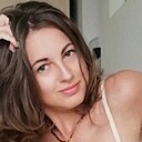 Девочка, 40 лет