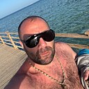 Гево, 35 лет