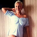 Мадам, 60 лет